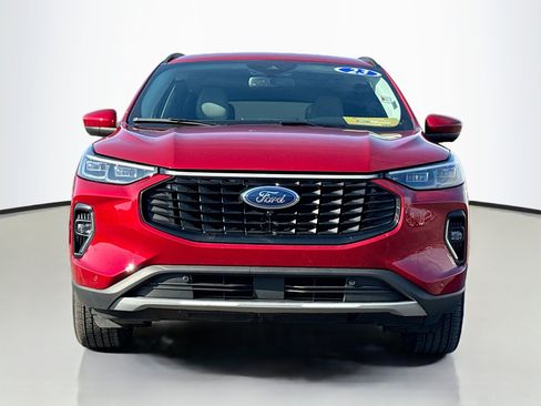 Used 2023 Ford Escape Platinum AWD/4WD image 16