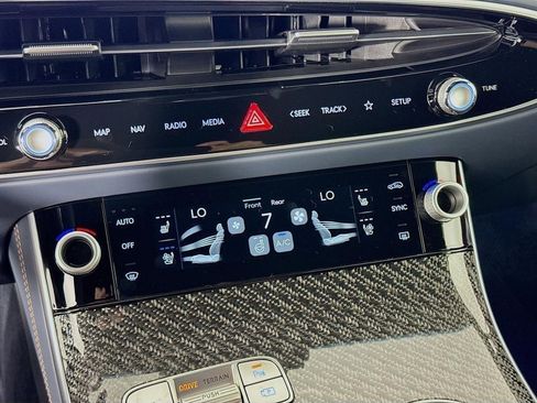 New 2026 Genesis GV70 3.5T Sport Prestige AWD/4WD image 18