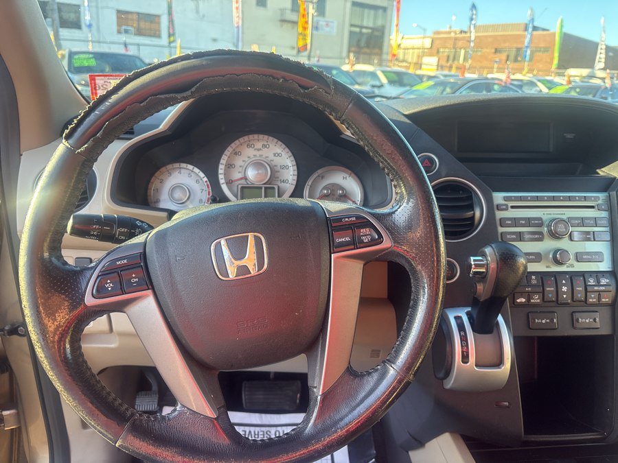 Used 2011 Honda Pilot EX-L image 17