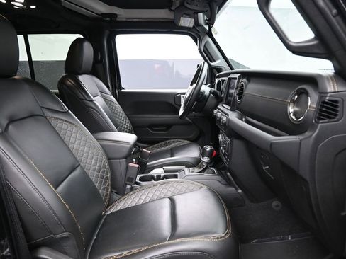 Used 2021 Jeep Wrangler Unlimited Sahara AWD/4WD image 34