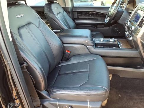 Used 2021 Ford Expedition Platinum AWD/4WD image 28