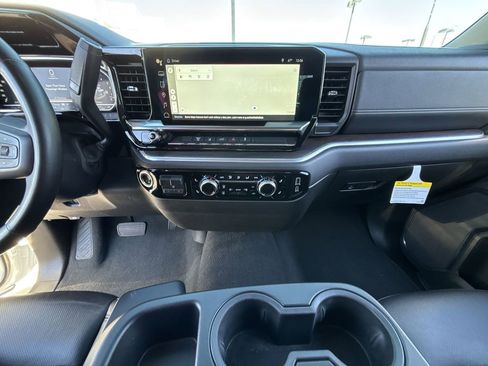 Used 2024 GMC Sierra 2500 SLT image 20