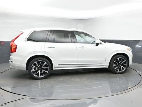 Used 2023 Volvo XC90 B6 Plus w/ Protection Package Premier AWD/4WD image 9