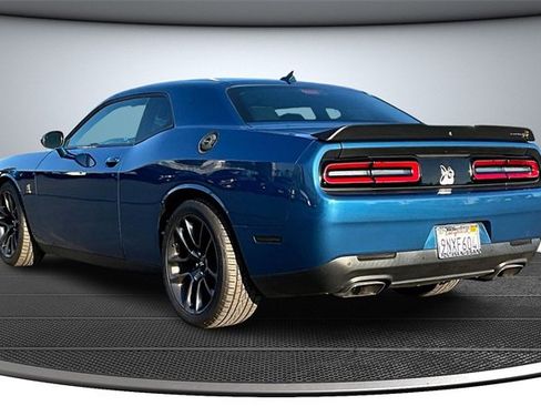Used 2021 Dodge Challenger R/T Scat Pack w/ Plus Package image 4