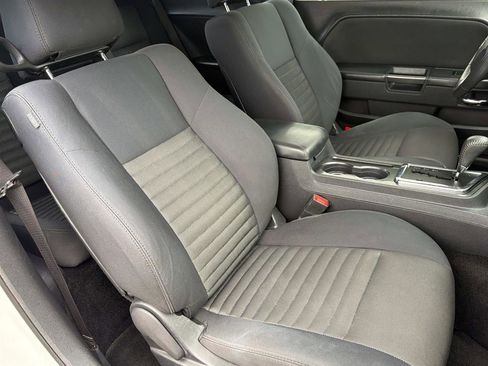 Used 2014 Dodge Challenger SXT RWD image 25