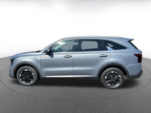 Used 2024 Kia Sorento S FWD image 4