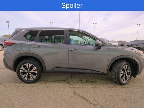 Used 2023 Nissan Rogue SV image 11