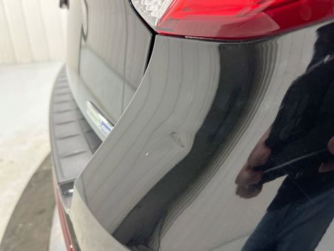 Used 2020 Ford Explorer XLT w/ Comfort Package image 29