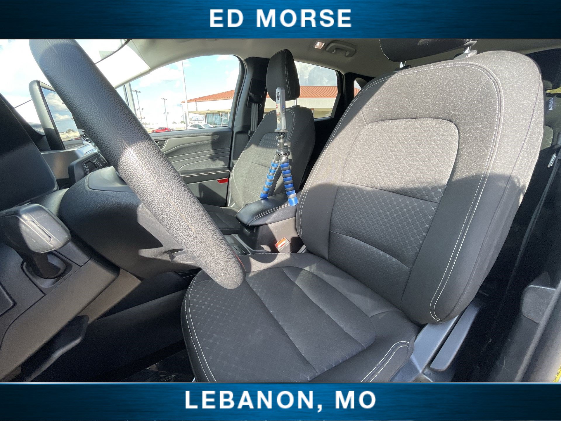 Used 2025 Ford Escape Active AWD/4WD image 18