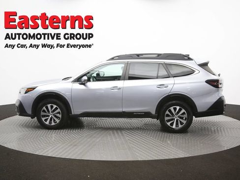 Used 2022 Subaru Outback Premium AWD/4WD image 59