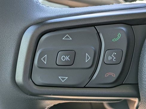 New 2025 Jeep Gladiator Sport image 21