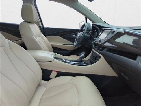 Used 2019 Buick Envision Essence image 26