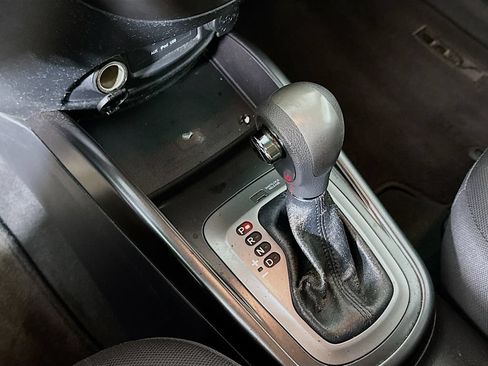Used 2011 Kia Soul + w/ Audio Pkg FWD image 22