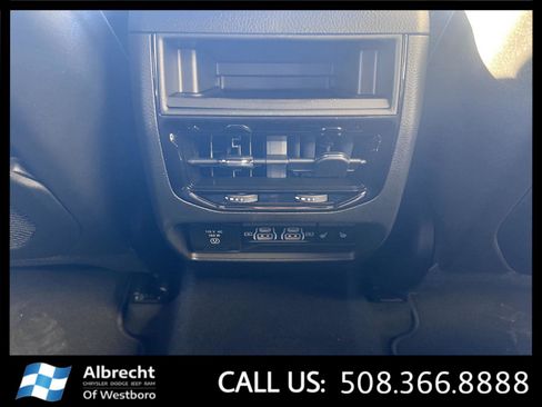 New 2025 Jeep Grand Cherokee Limited image 19