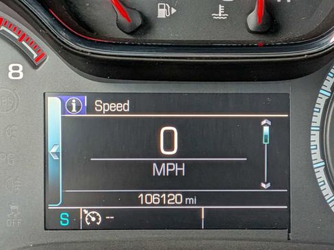 Used 2017 Chevrolet Cruze LT FWD image 30