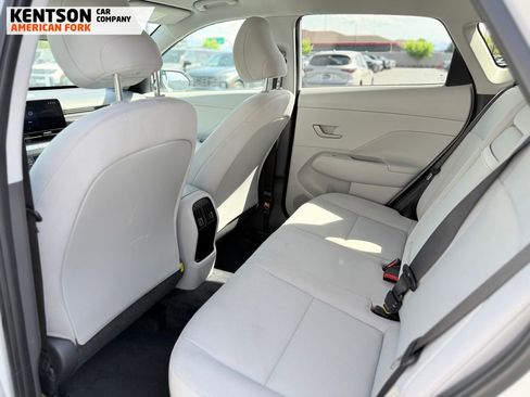 Used 2025 Hyundai Kona SEL AWD/4WD image 34