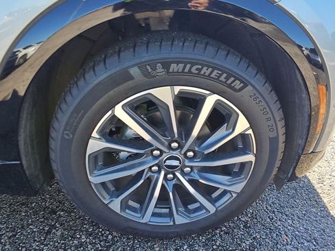 Used 2025 Cadillac Lyriq Sport image 4