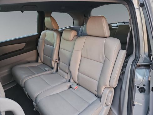 Used 2015 Honda Odyssey EX-L image 13