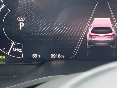 Used 2024 MAZDA CX-90 Plug-In Hybrid w/ Preferred AWD/4WD image 14