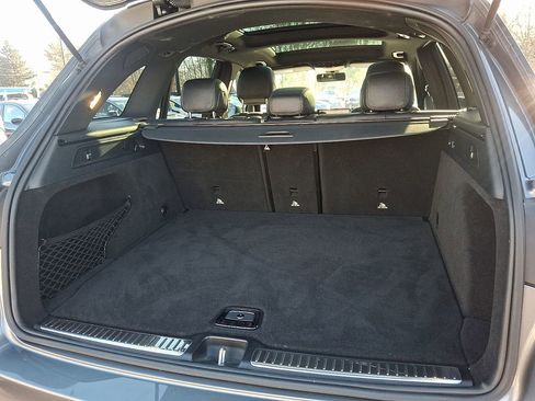 Used 2021 Mercedes-Benz GLC 300 4MATIC image 28