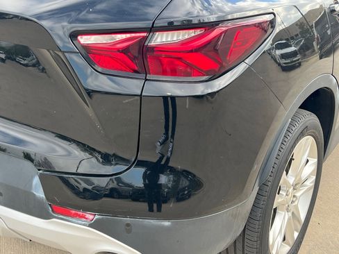 Used 2019 Chevrolet Blazer LT w/ Sun and Wheels Package FWD image 13