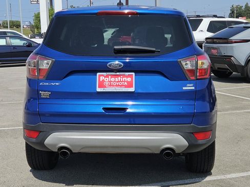 Used 2017 Ford Escape SE FWD image 5
