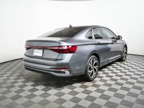 Used 2025 Volkswagen Jetta SEL FWD image 13