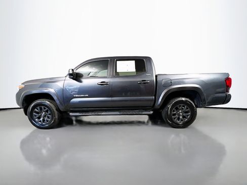 Used 2023 Toyota Tacoma SR5 image 9