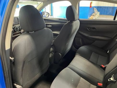 Used 2024 Nissan Sentra SV FWD image 18