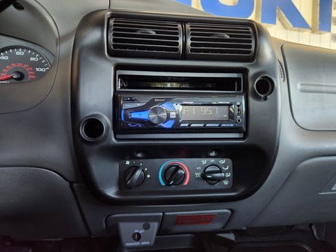 Used 2005 Ford Ranger XL image 6