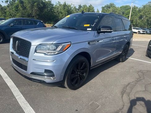 Certified 2024 Lincoln Navigator Black Label AWD/4WD image 2
