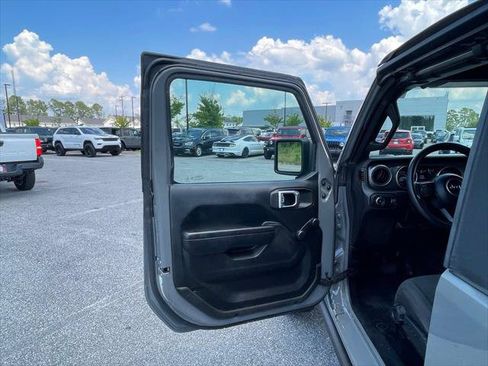 Certified 2023 Jeep Wrangler Sport AWD/4WD image 38