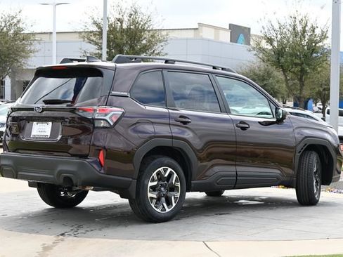 New 2026 Subaru Forester Premium AWD/4WD image 3