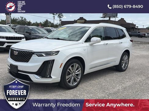 Used 2023 Cadillac XT6 Premium Luxury FWD image 1
