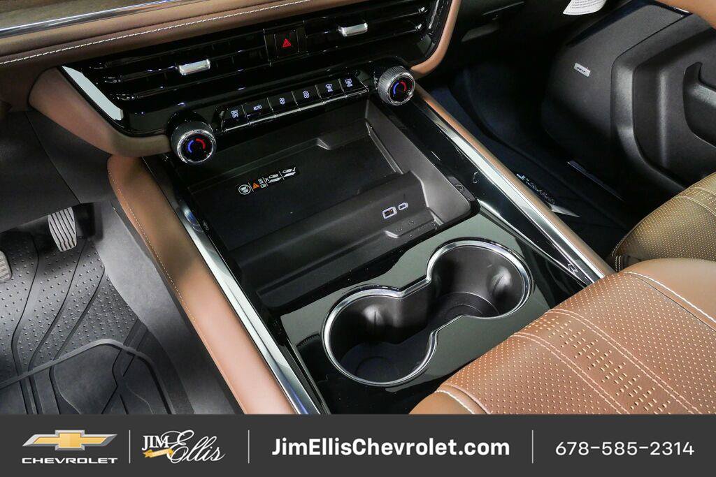New 2026 Chevrolet Tahoe High Country w/ Sun And Tow Package AWD/4WD image 18