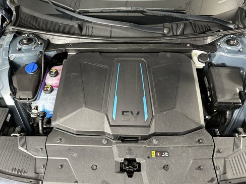 Used 2023 Hyundai Ioniq 5 Limited image 33