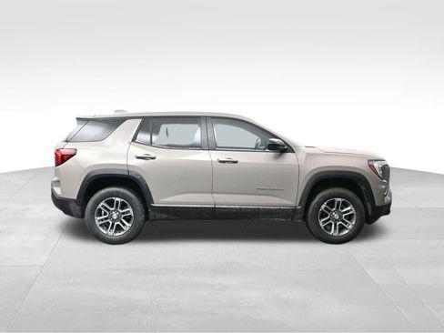 New 2026 GMC Terrain Elevation FWD image 2