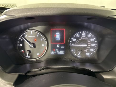 Used 2024 Subaru Crosstrek 2.0i image 16
