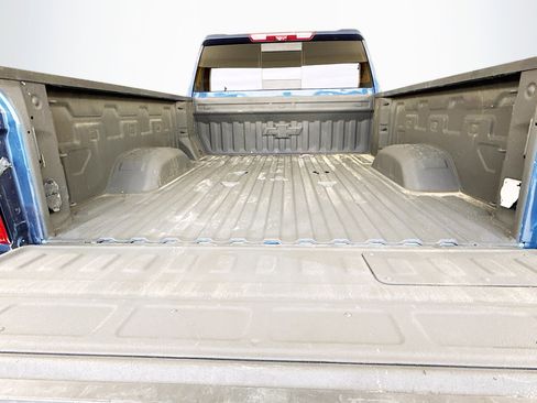 Used 2022 Chevrolet Silverado 2500 LTZ w/ LTZ Plus Package AWD/4WD image 27