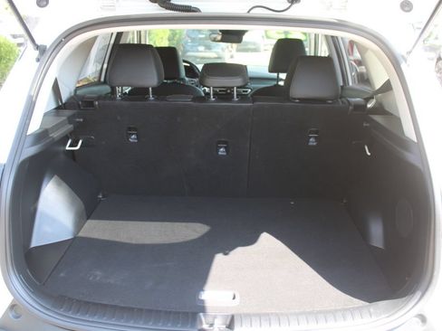 Certified 2023 Kia Seltos SX w/ SX Sunroof Package AWD/4WD image 10