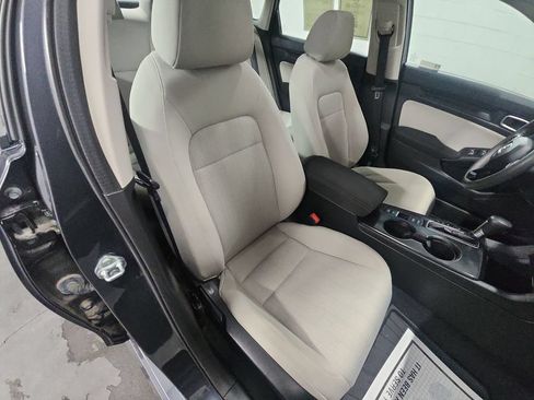 Used 2022 Honda Civic LX image 25