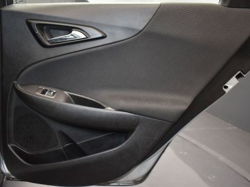 Used 2022 Chevrolet Malibu LT FWD image 15