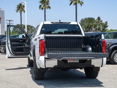 Used 2022 Toyota Tundra SR5 w/ TRD Off-Road Package AWD/4WD image 30