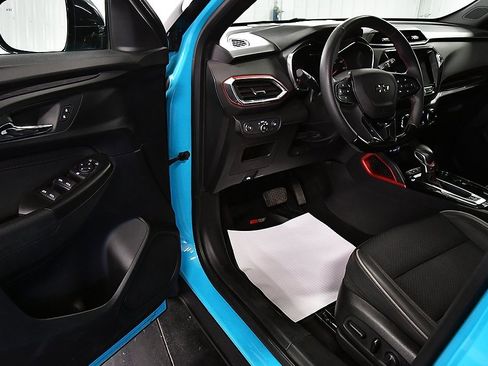 Used 2021 Chevrolet TrailBlazer RS w/ Convenience Package image 15