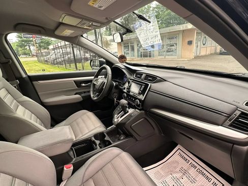 Used 2018 Honda CR-V LX image 31