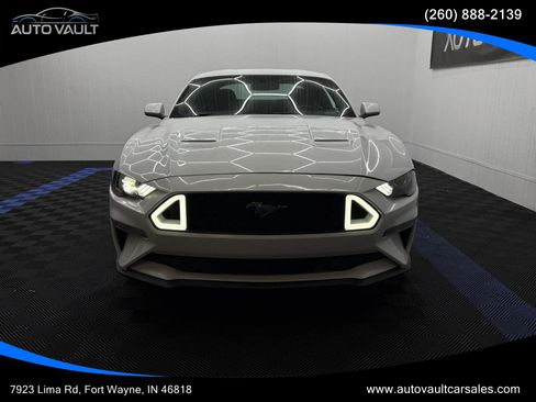 Used 2019 Ford Mustang EcoBoost Coupe 2D image 11