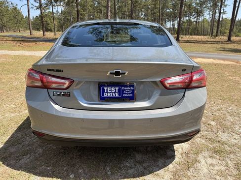 Used 2024 Chevrolet Malibu LT w/ Sport Edition FWD image 4