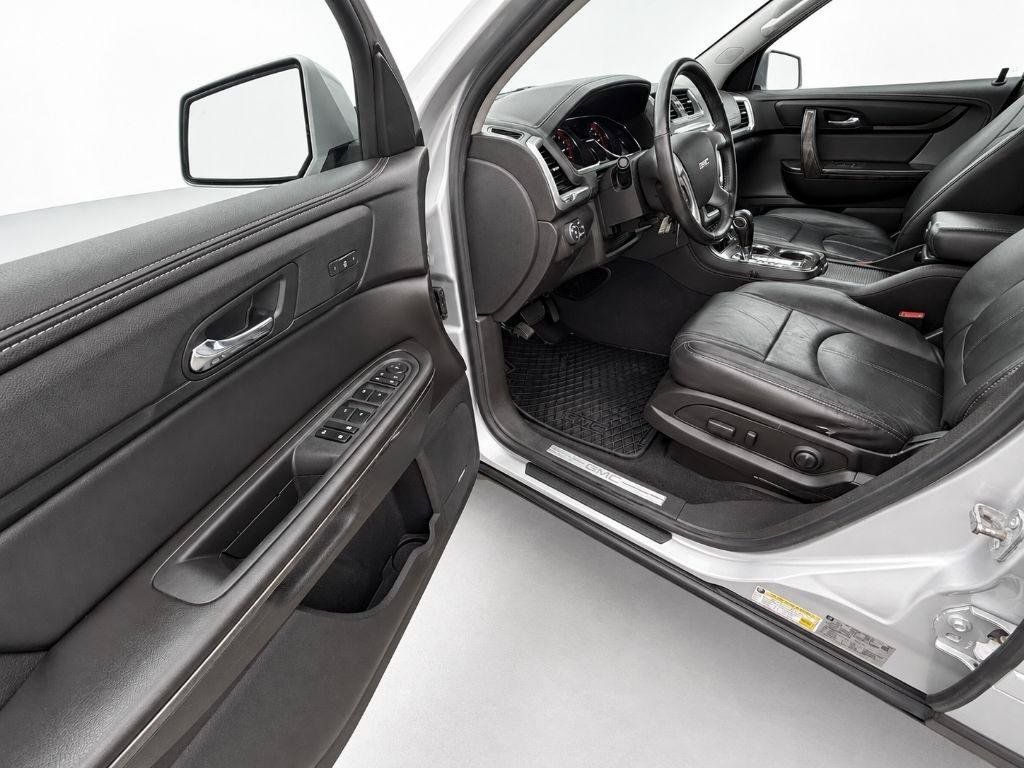Used 2017 GMC Acadia Limited SLT AWD/4WD image 10