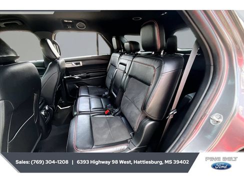 Certified 2022 Ford Explorer ST-Line w/ Class IV Trailer Tow Package RWD image 19