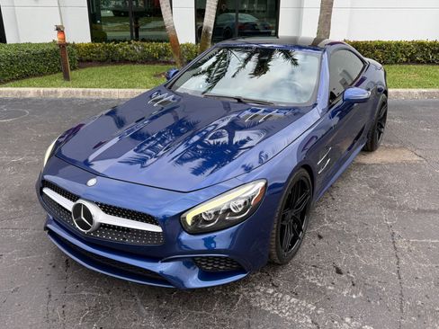 Used 2017 Mercedes-Benz SL 550 image 19